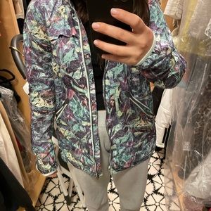 Lululemon rain coat/ bomber